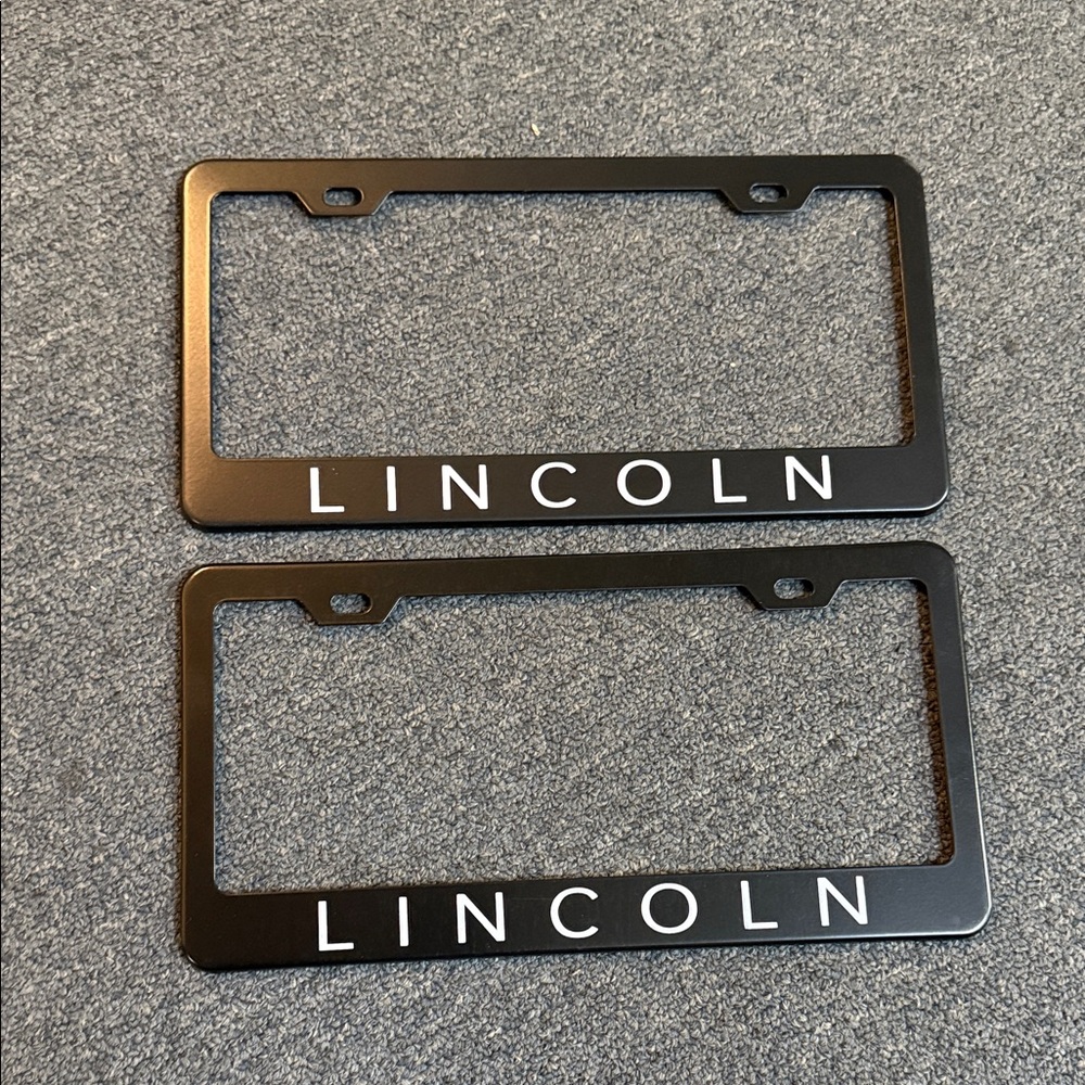 Lincoln Black Metal License Plate Frame Set